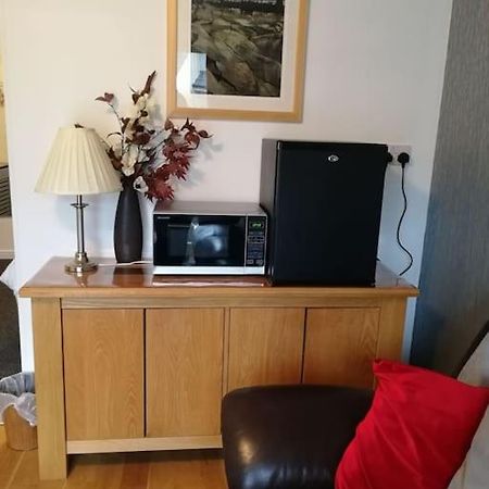 Avalon Studio. Comfy Well Equipped Cosy Studio. Авимор Екстериор снимка